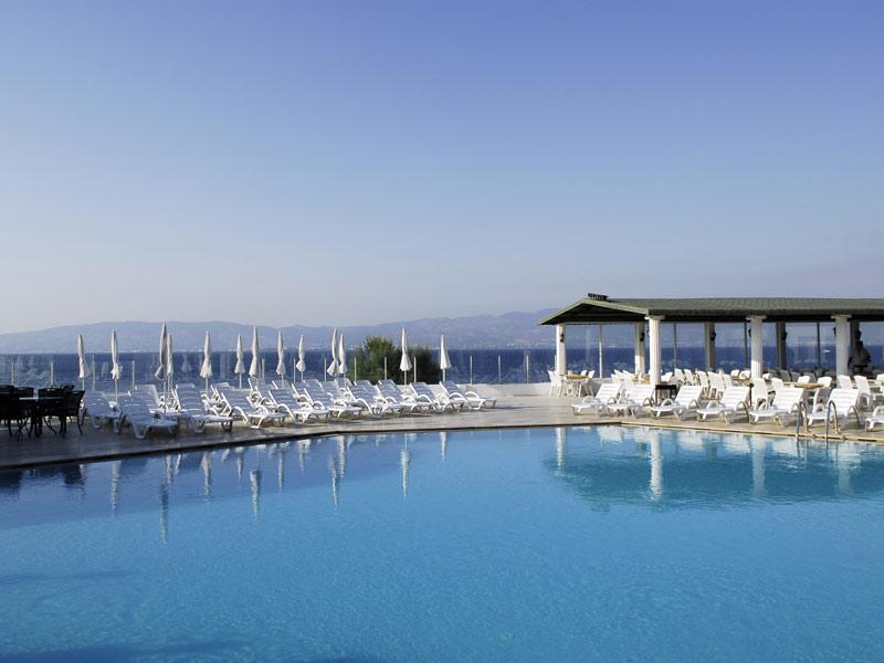 Chronos Beach Akyarlar Turgutreis Exterior photo